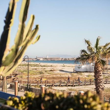 Tarifa Cozy House - Beach Front, Pool, Parking Экстерьер фото